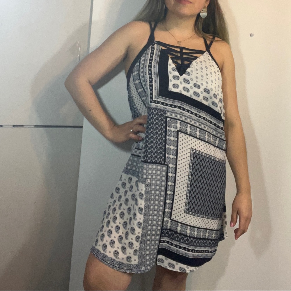 JEALOUS TOMATE DRESS COLOR BLUE/WHITE SIZE L - Picture 7 of 13